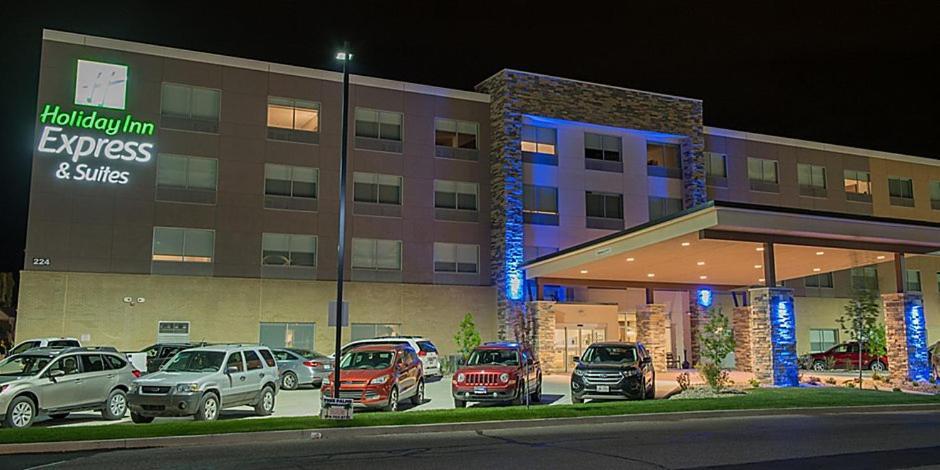 Holiday Inn Express & Suites Dayton North - Vandalia By Ihg Eksteriør billede