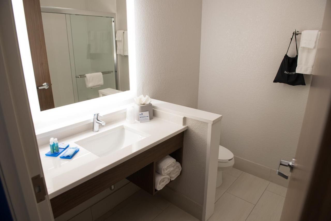 Holiday Inn Express & Suites Dayton North - Vandalia By Ihg Eksteriør billede